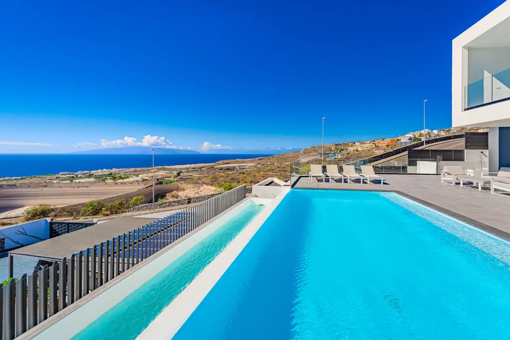 Swimming pool of Houses for sale in Adeje  with Air Conditioner, Private garden and Terrace