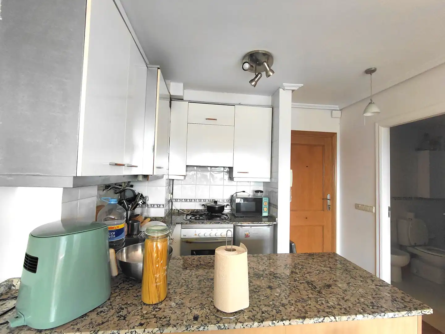 Cocina de Apartamento en venta en Oleiros con Calefacción, Jardín privado y Parquet