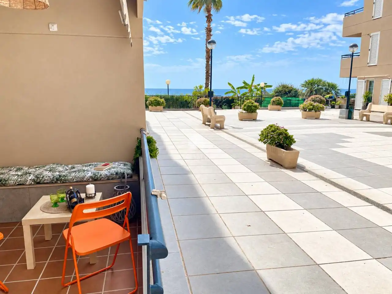Appartamento con terrazza in affitto a Urbanizacion Playa Linda, imagen 25