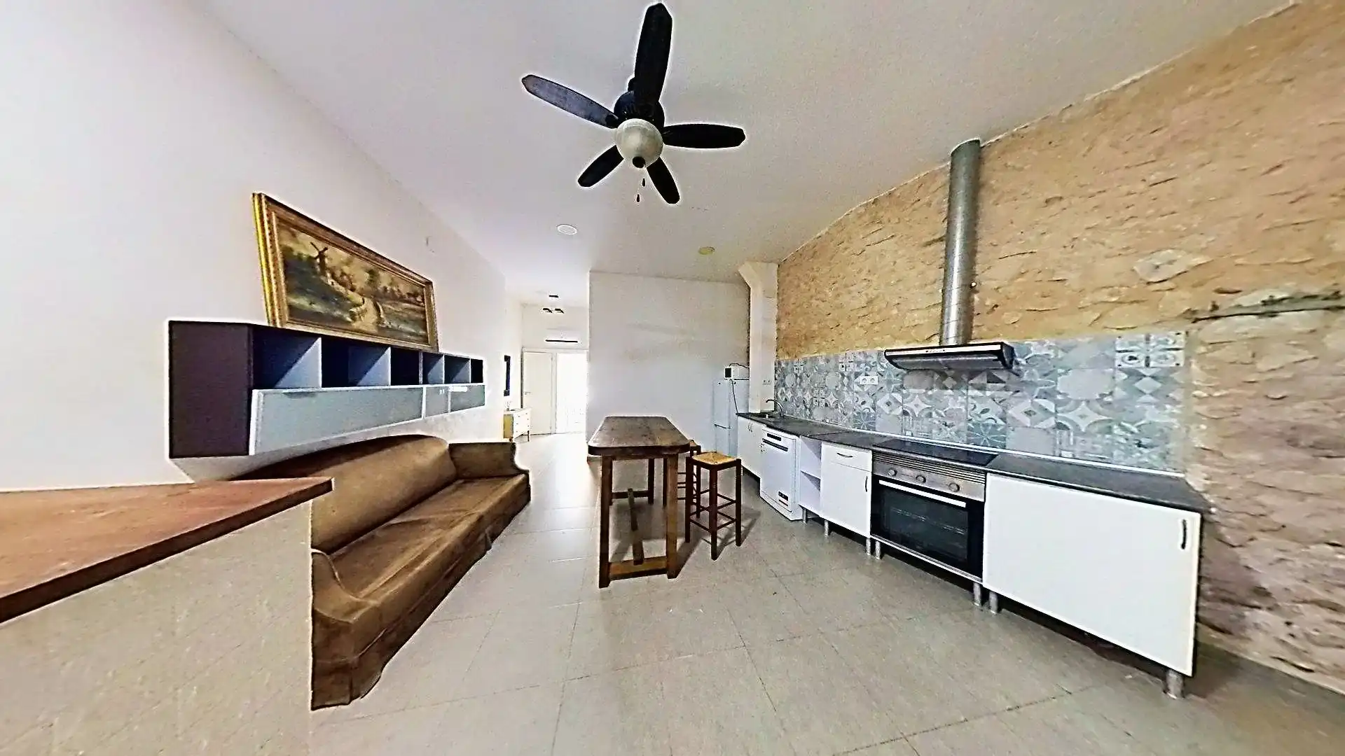 Cocina de Local en venta en Pla - Carolinas