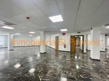 Oficina amb ascensor de lloguer a Zona Avenida al Vedat