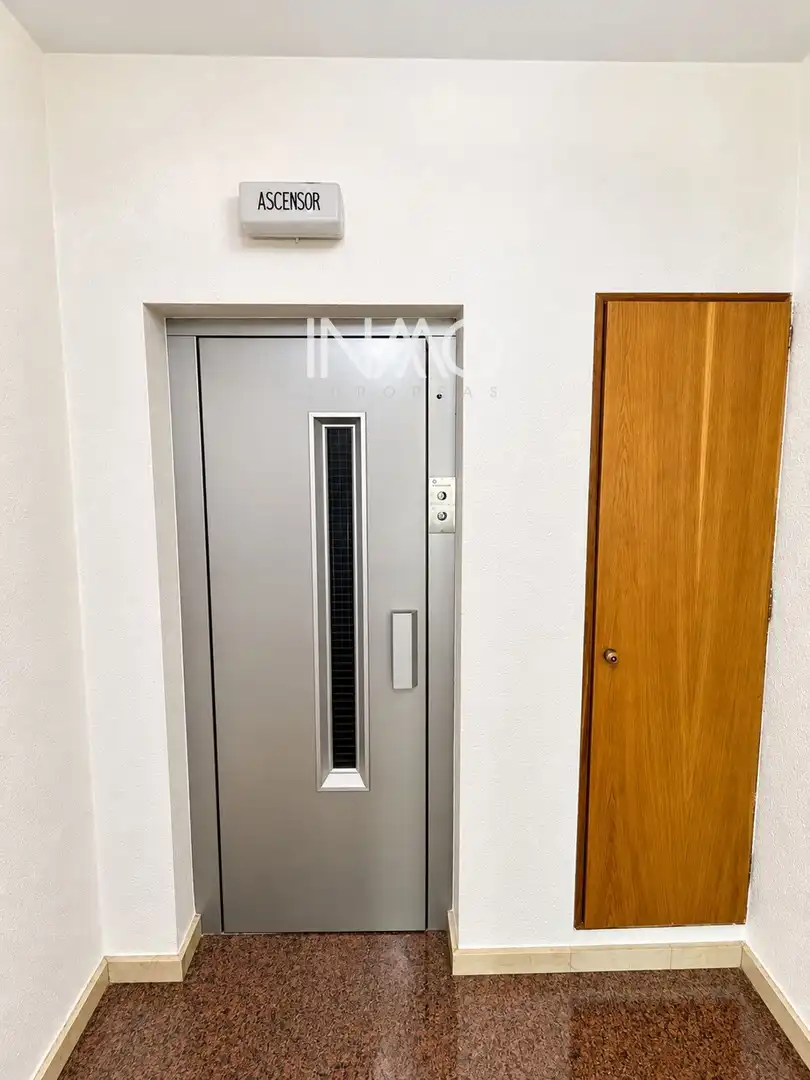 Piso en venta en Centre