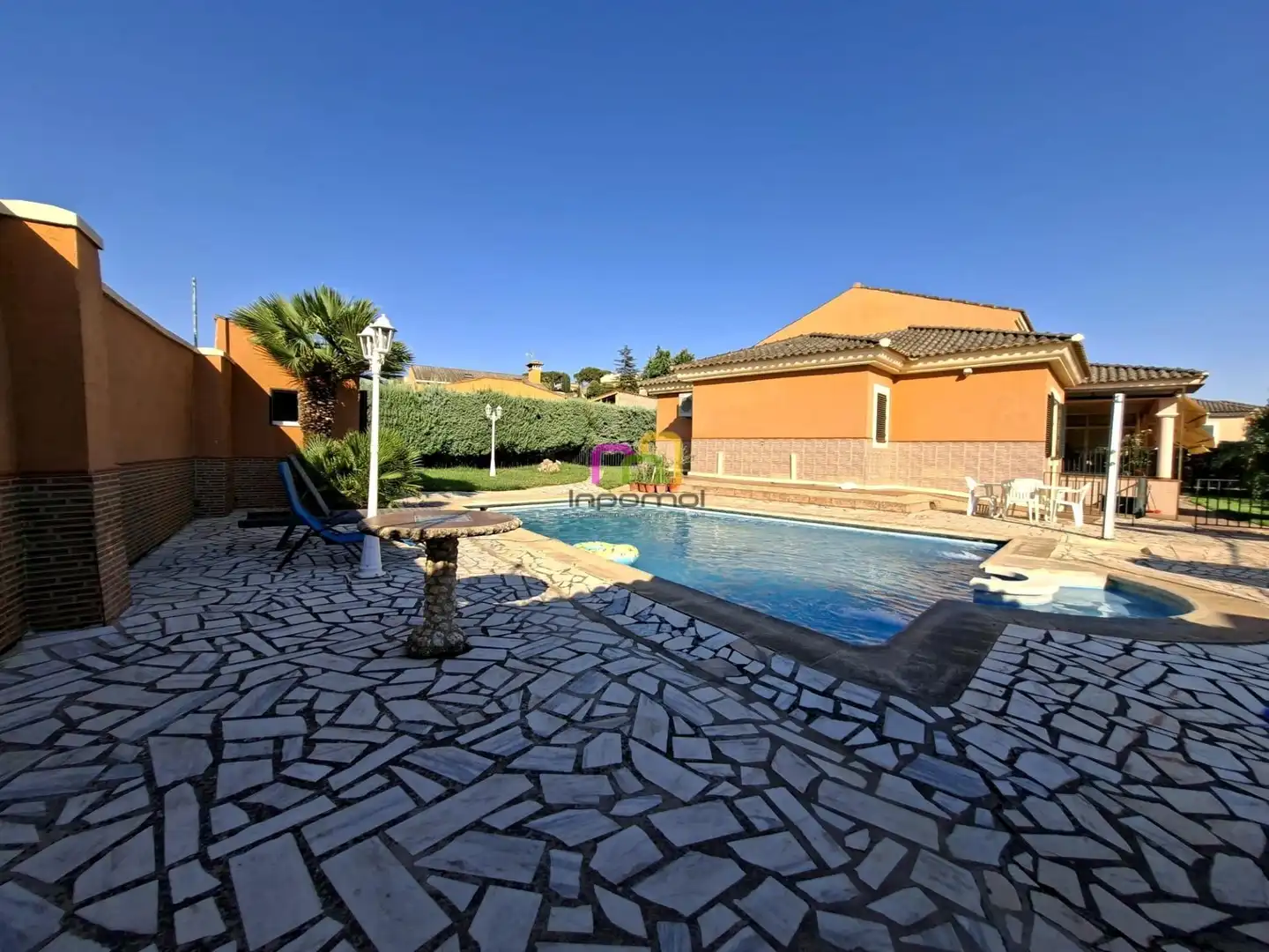 Jardín de Casa o chalet en venta en Badajoz con Aire acondicionado, Calefacción y Jardín privado