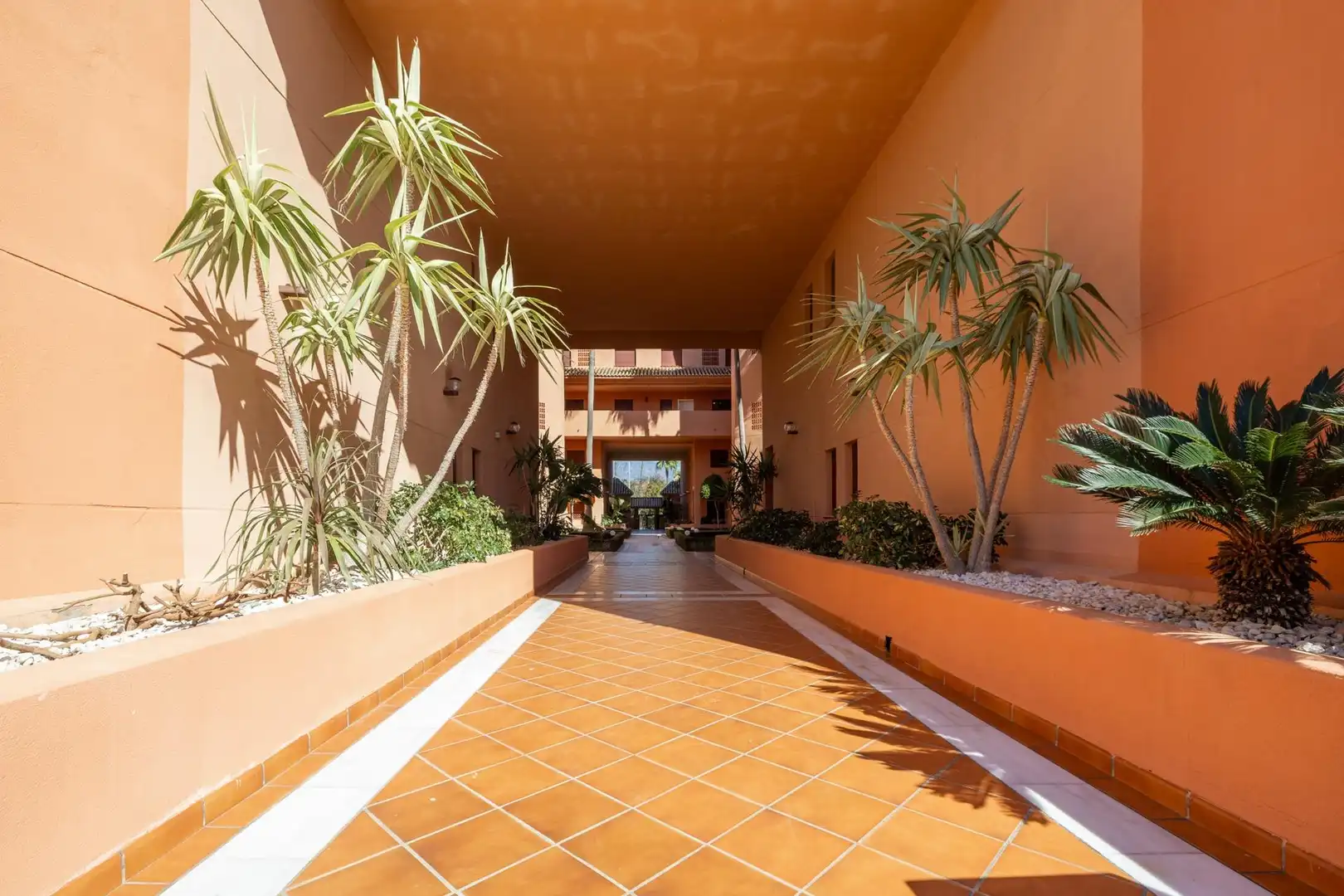 Dachboden zum Verkauf in Motril mit Klimaanlage, Terrasse und Abstellraum