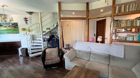 Foto 3 de Dúplex en venta en Calle Juana I de Castilla, San José - Buenos Aires, Pinto