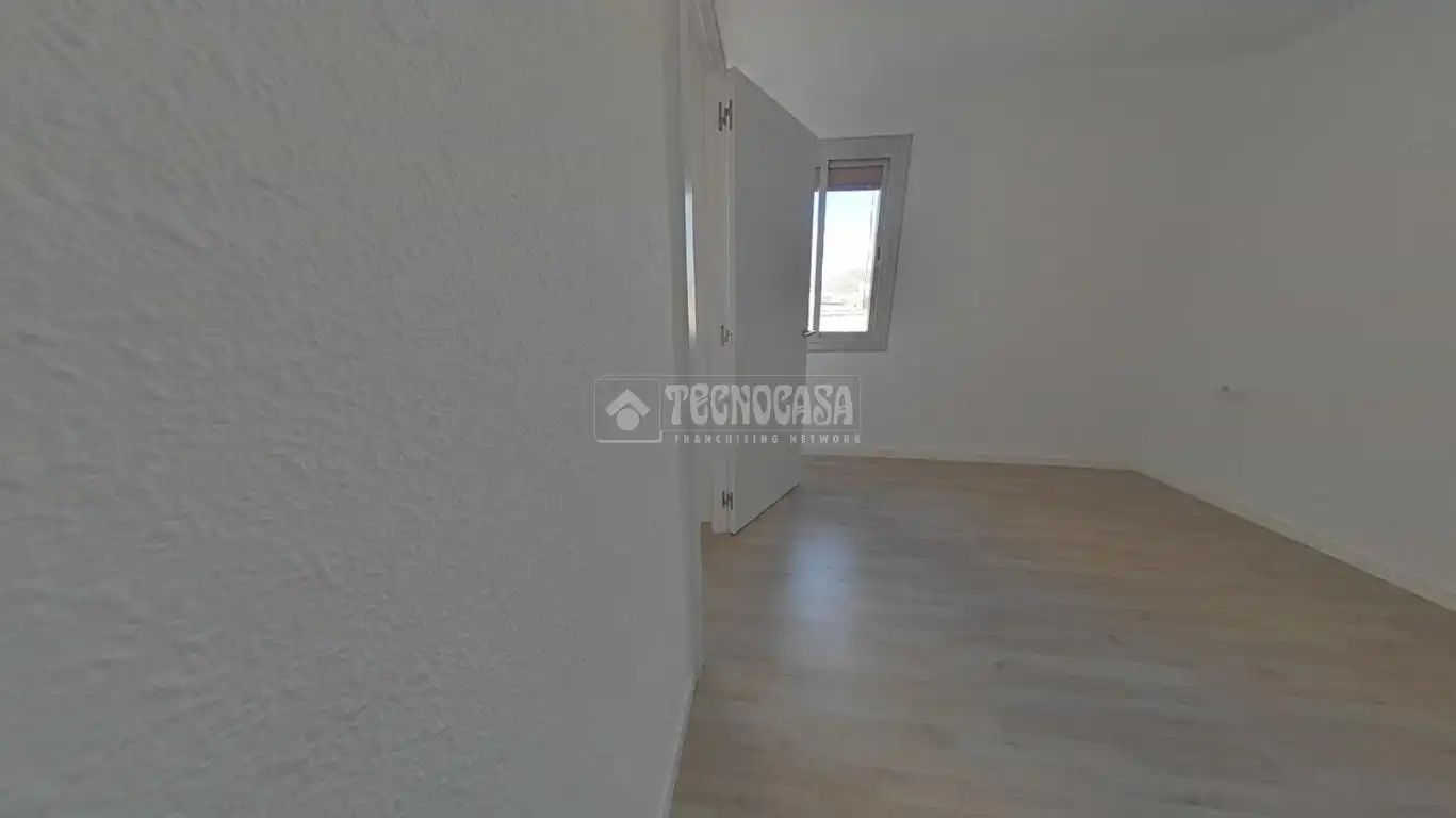 Habitación de Piso en venta en Cornellà de Llobregat