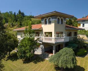 Exterior view of Country house for sale in Aretxabaleta  with Swimming Pool and Balcony