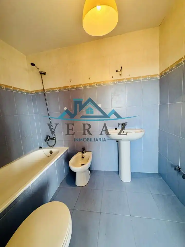 Baño de Casa o chalet en venta en Oropesa con Calefacción y Jardín privado