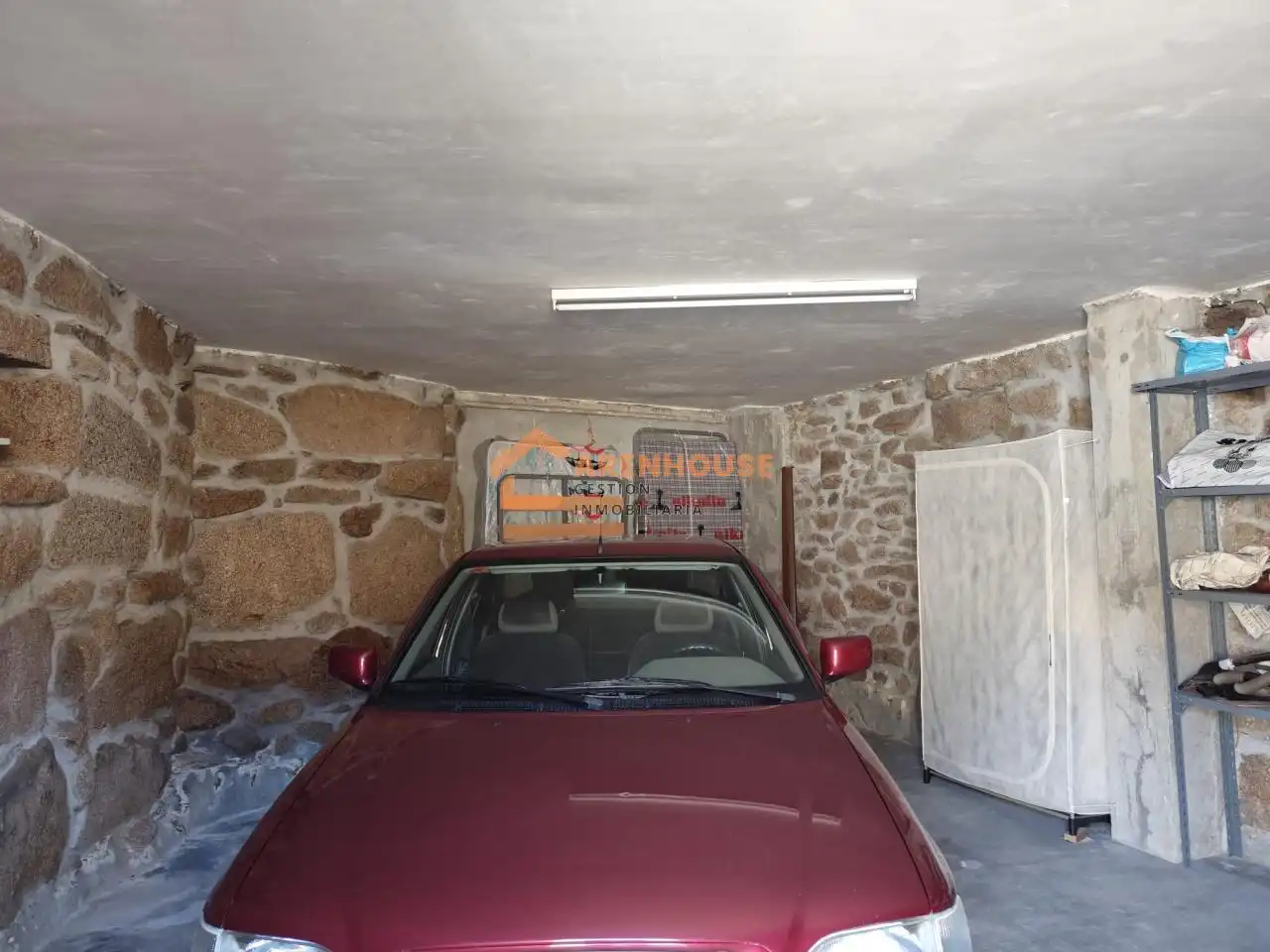 Parking of Houses for sale in Xunqueira de Ambía  with Heating, Storage room and Furnished