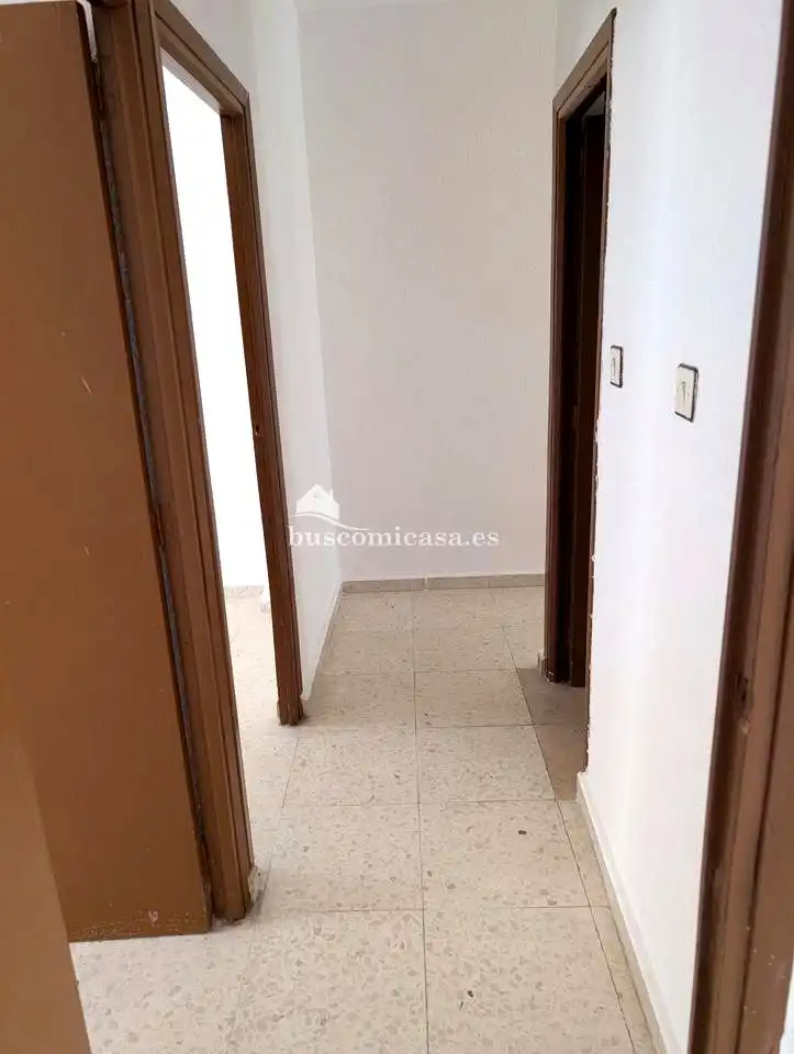 Piso en venta en Jaén con Balcón