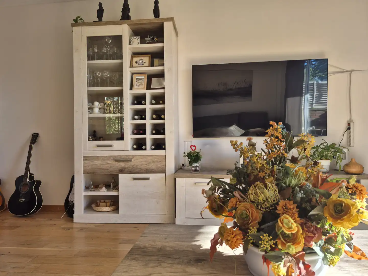 Living room of Flat for sale in Rubí  with Air Conditioner, Parquet flooring and Terrace