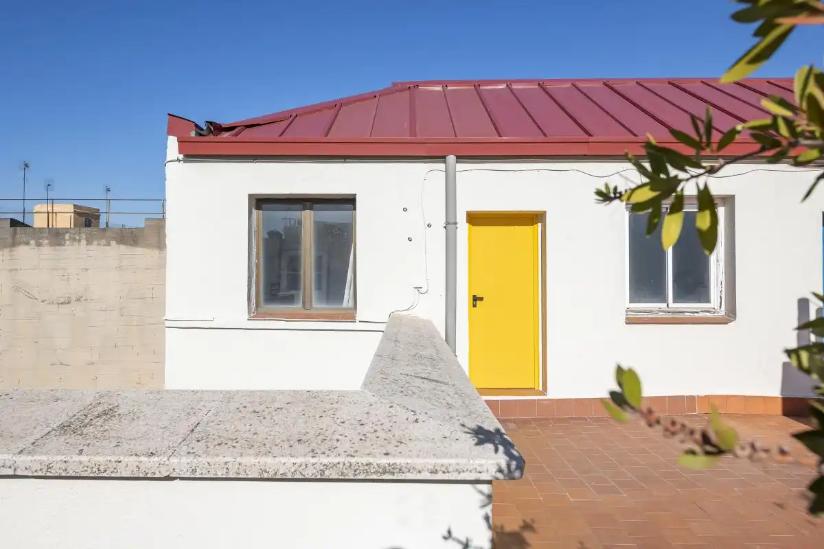 Exterior view of Flat for sale in Madrid  with Air Conditioner, Heating and Terrace