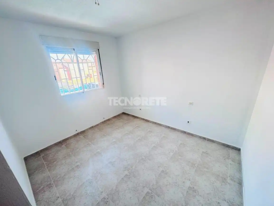 Habitación de Casa adosada en venta en Magán