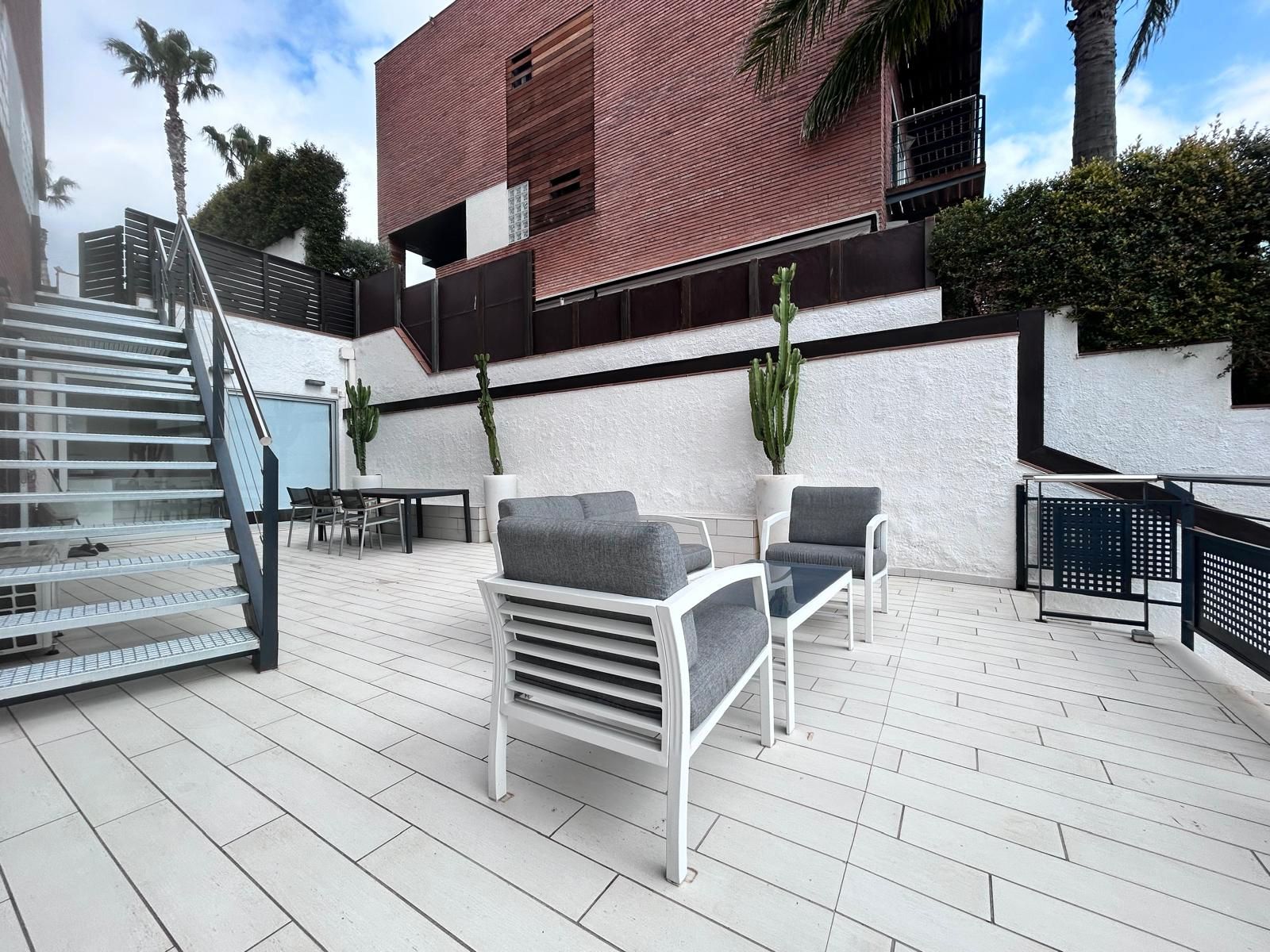 Terrace of House or chalet for sale in Calella  with Air Conditioner, Heating and Private garden