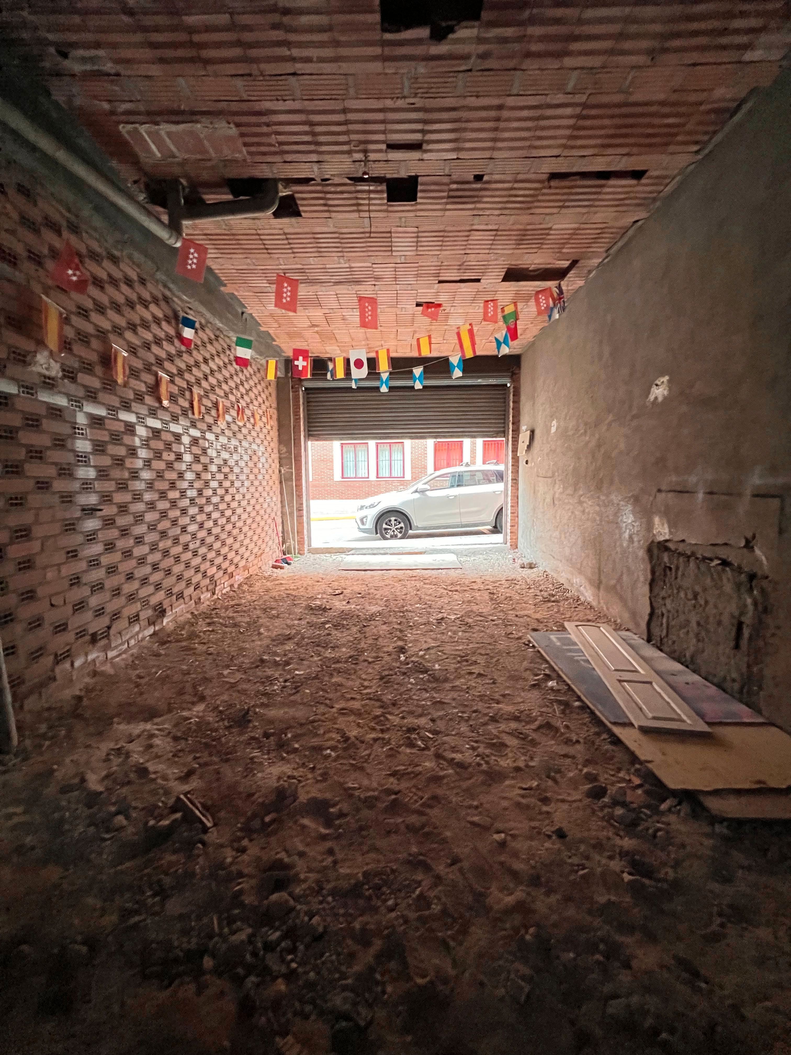 Parking de Local en venta en Velilla de San Antonio
