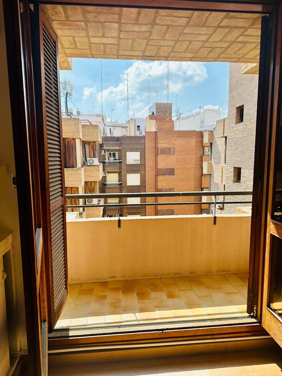 Balcony of Flat to rent in  Valencia Capital  with Air Conditioner, Heating and Terrace