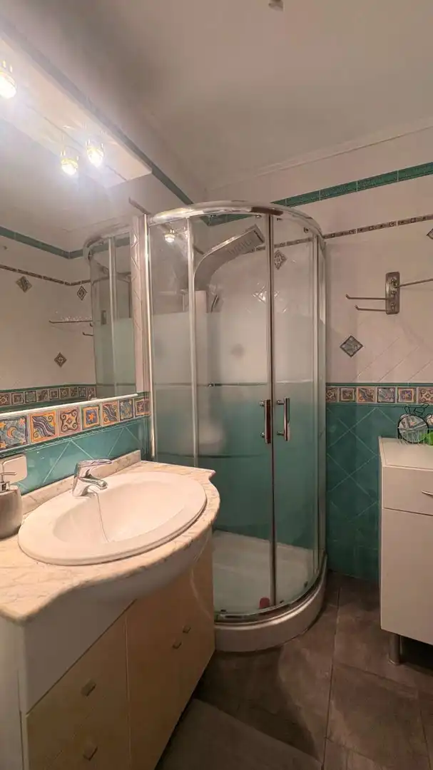 Bany de Casa o xalet en venda en Orihuela amb Aire condicionat, Moblat i Internet