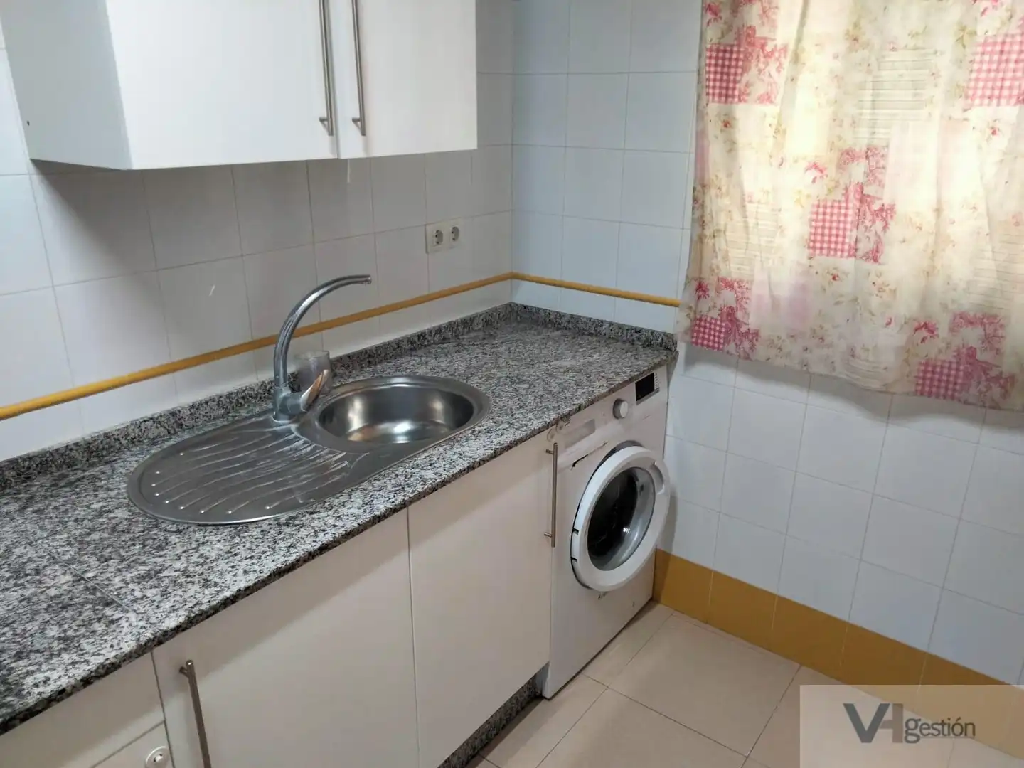 Küche von Maisonette zum Verkauf in Villamartín mit Klimaanlage und Terrasse