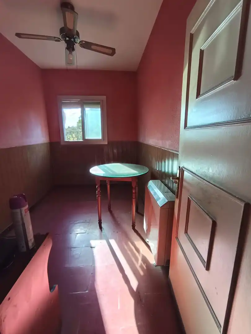 Comedor de Piso en venta en Madrid con Calefacción y Alarma