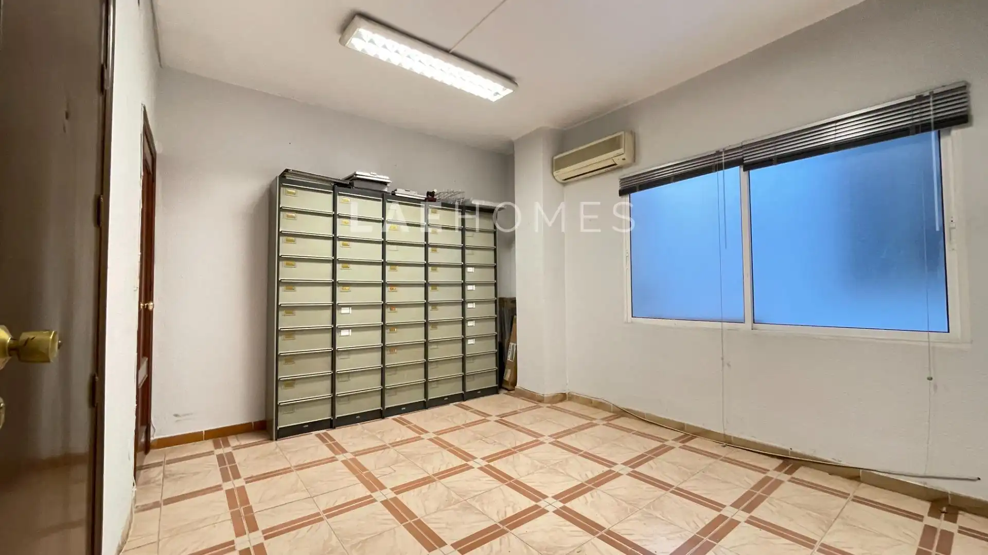 Oficina en venda en Málaga amb Aire condicionat