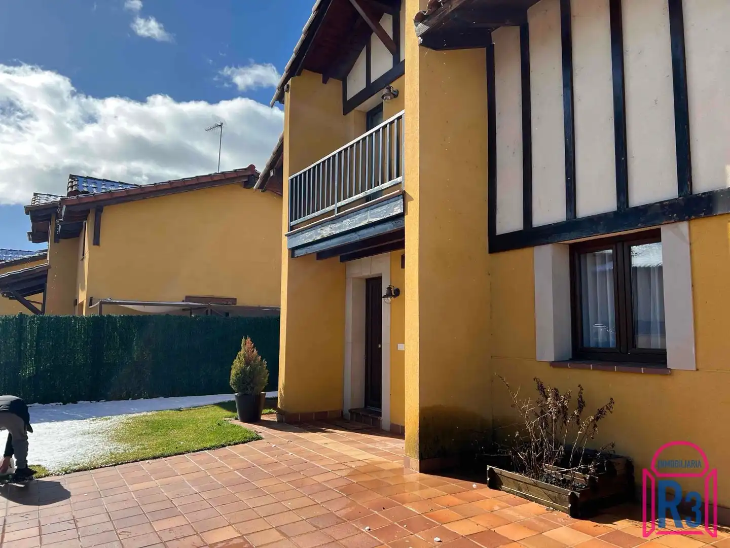 Vista exterior de Casa o chalet en venta en Villaquilambre con Calefacción