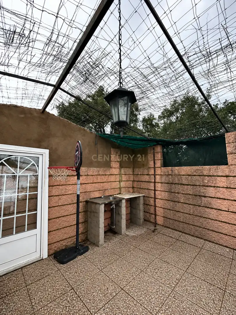 Terrassa de Casa o xalet en venda en Cáceres amb Jardí privat i Piscina