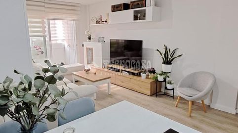 Foto 2 de Piso en venta en Reyes, Parla