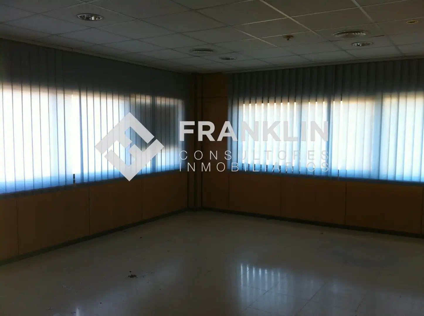 Fabrikhallen zur Miete in Sant Celoni