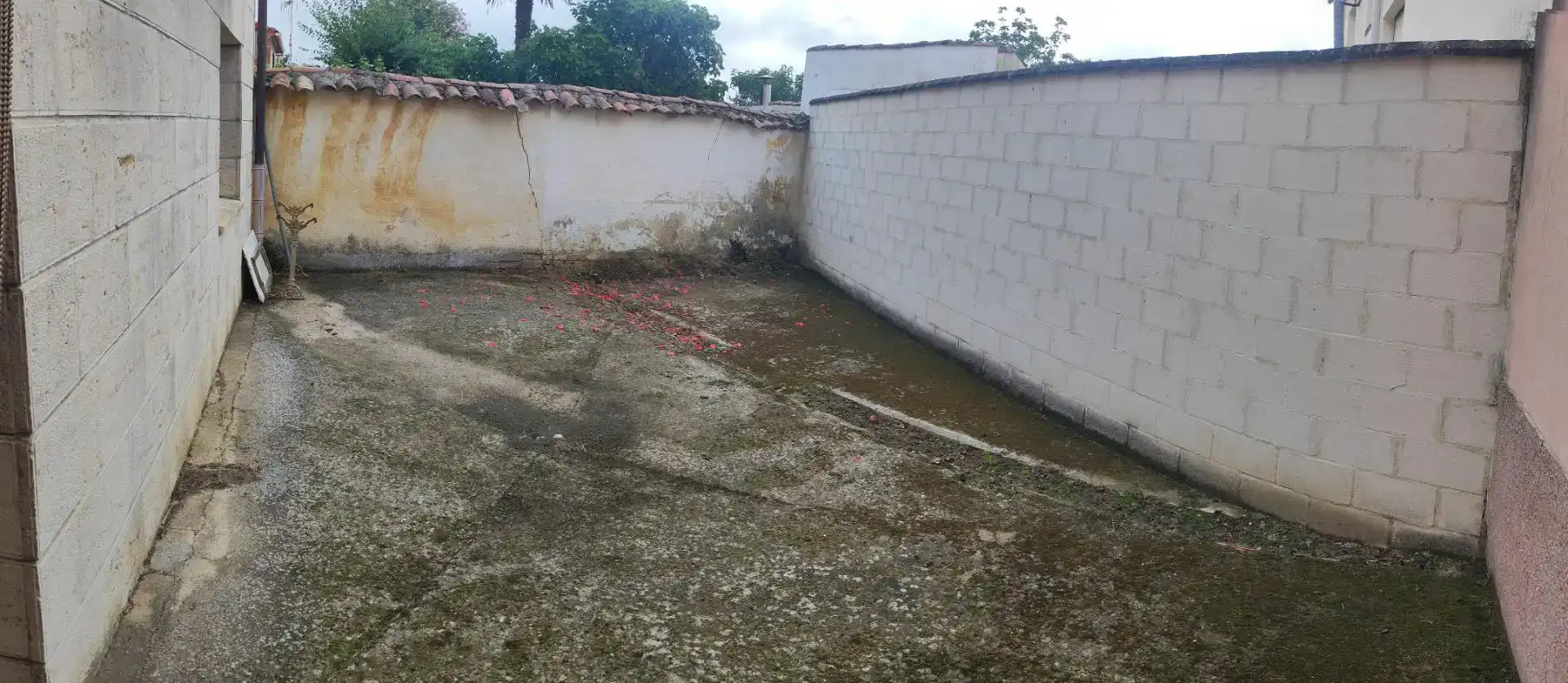 Aparcament de Casa o xalet en venda en Villasarracino amb Moblat, Forn i Rentadora
