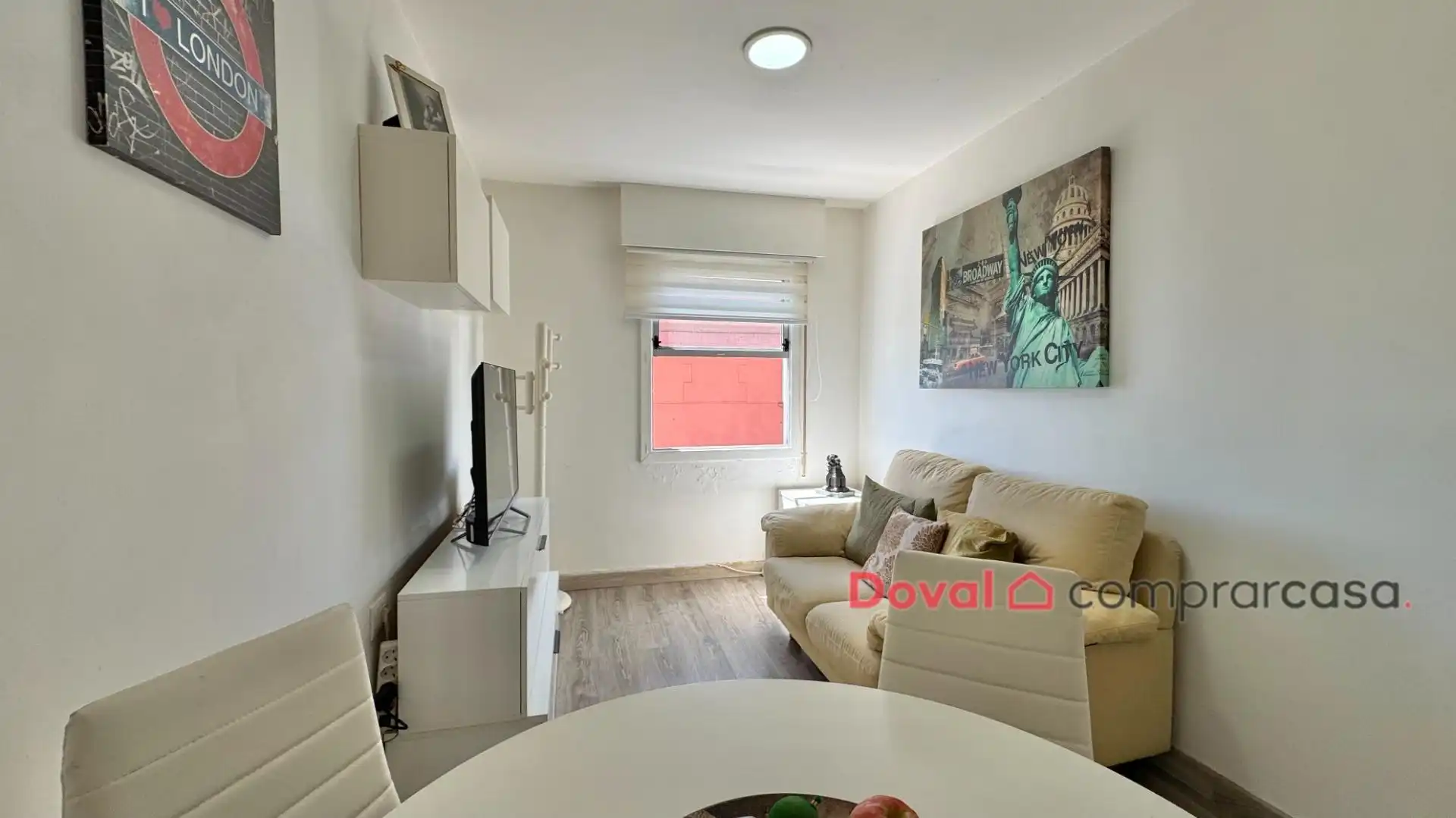 Sala de estar de Casa o chalet en venta en Vigo  con Parquet, Terraza y Amueblado
