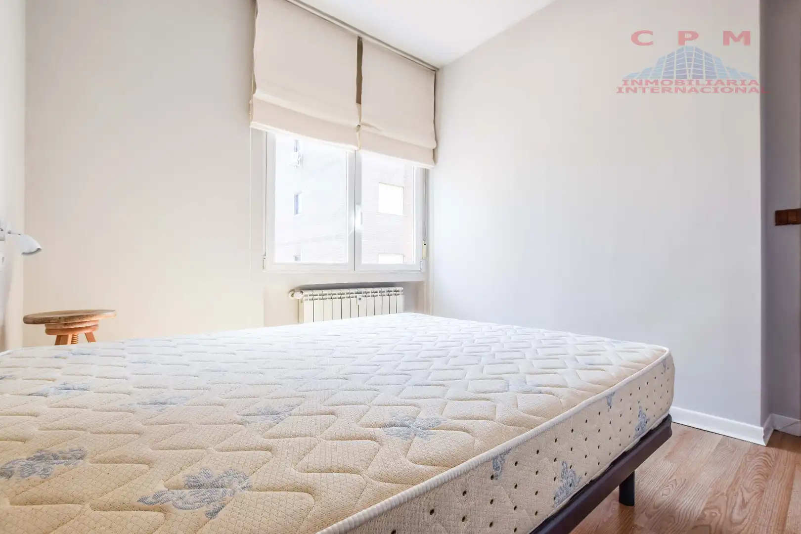 Dormitori de Pis de lloguer en Madrid amb Aire condicionat, Calefacció i Parquet
