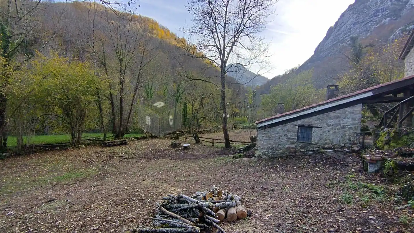 Country house zum Verkauf in Caso mit Heizung und Privatgarten