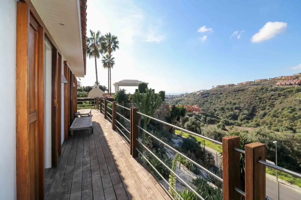Terraza de Casa o chalet en venta en Benahavís con Aire acondicionado, Calefacción y Jardín privado