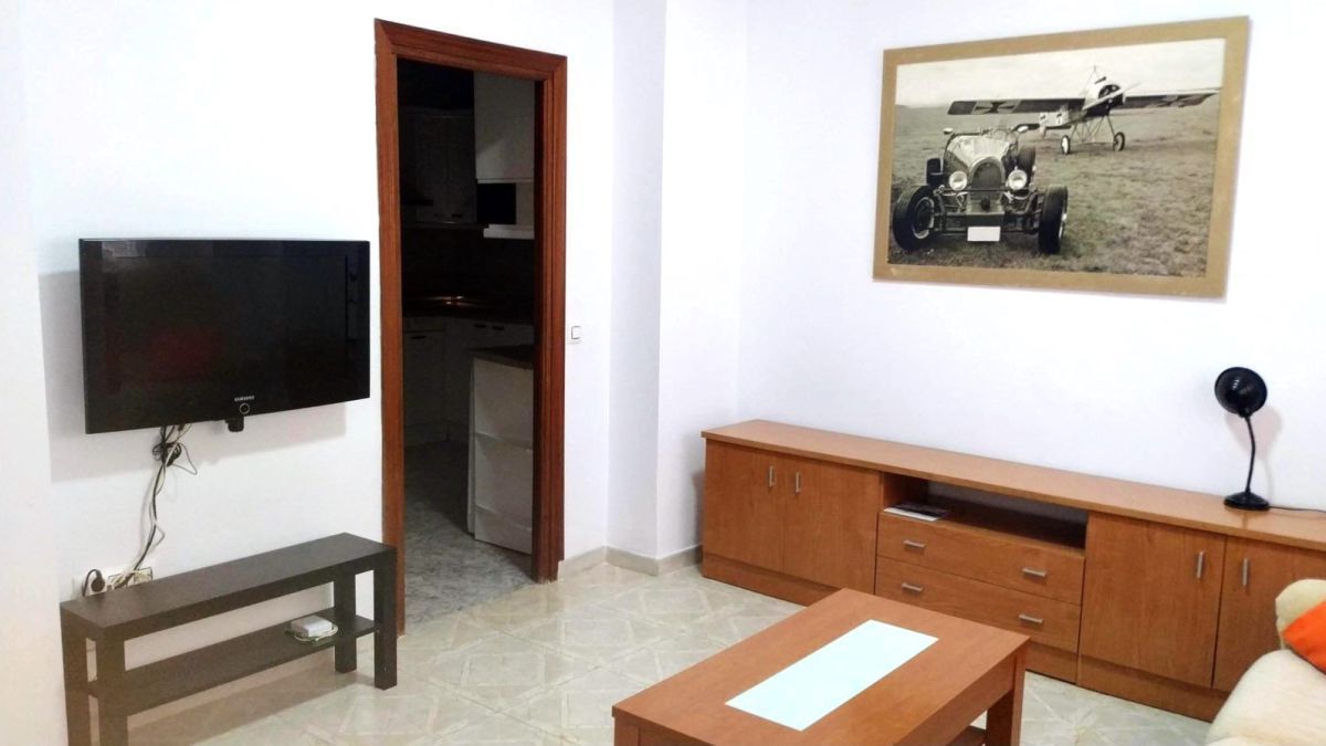 Flat to rent in Los Pinos - El Pilar