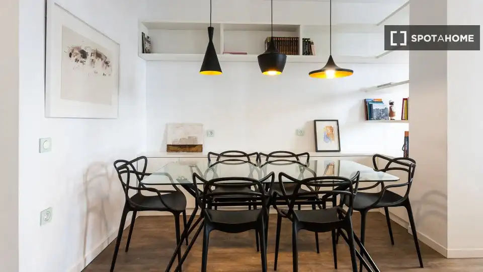 Dining room of Flat for rent in Valencia  with Air Conditioner, Heating and Furnished