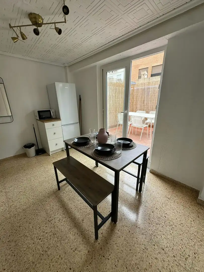 Esszimmer von Wohnung zur untervermieten in Valencia mit Möbliert und Waschmaschine