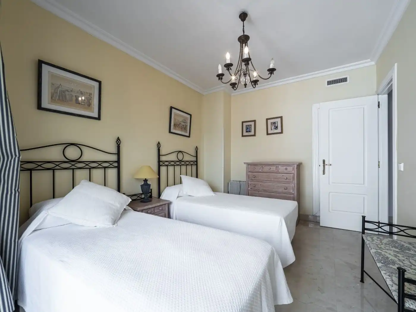 Apartament amb jardí en venda a Nueva Andalucía, imagen 15