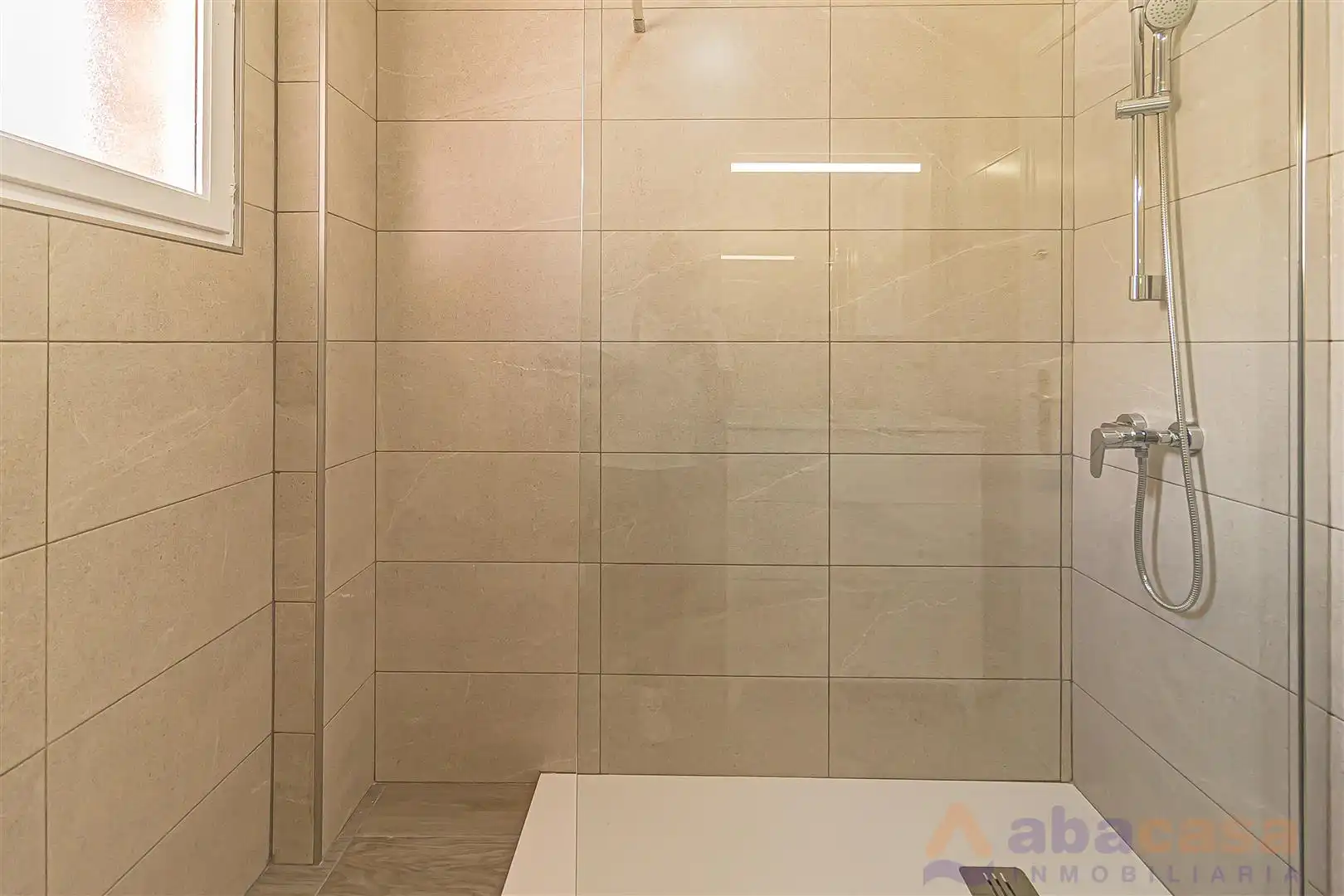 Bathroom of Flat for sale in Cartagena  with Terrace, Furnished and Oven