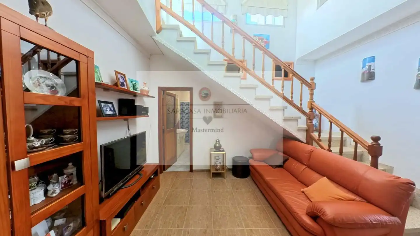 Wohnzimmer von Haus oder Chalet zum Verkauf in Las Palmas de Gran Canaria mit Privatgarten und Terrasse