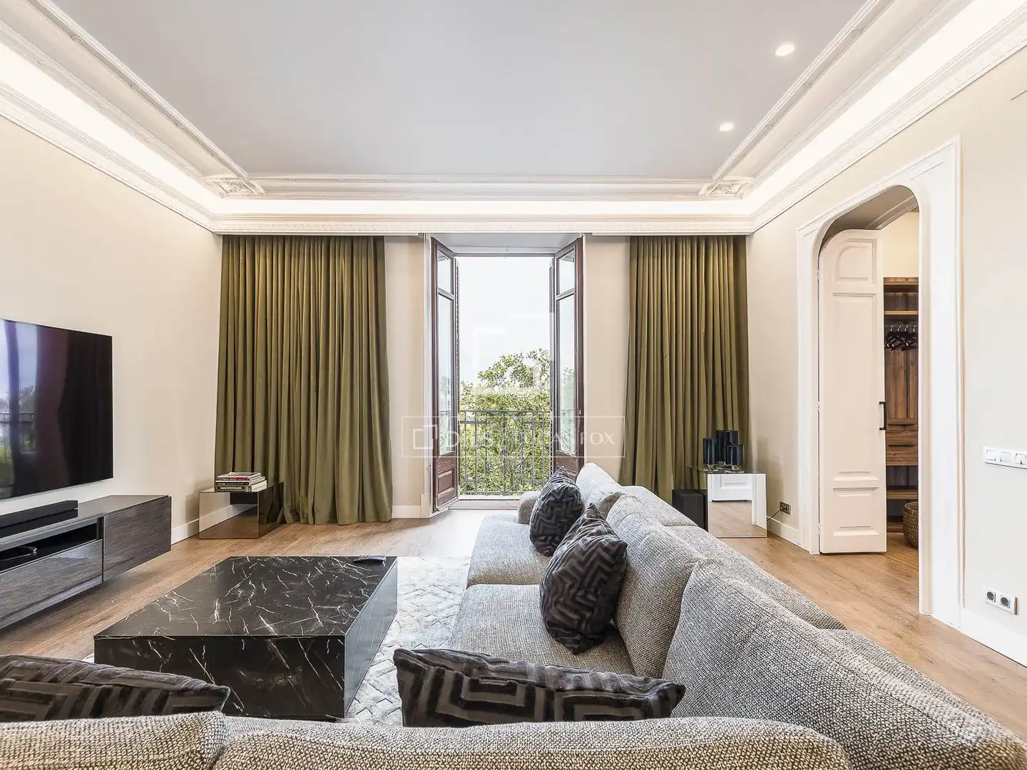 Living room of Flat for sale in Barcelona  with Air Conditioner, Heating and Terrace