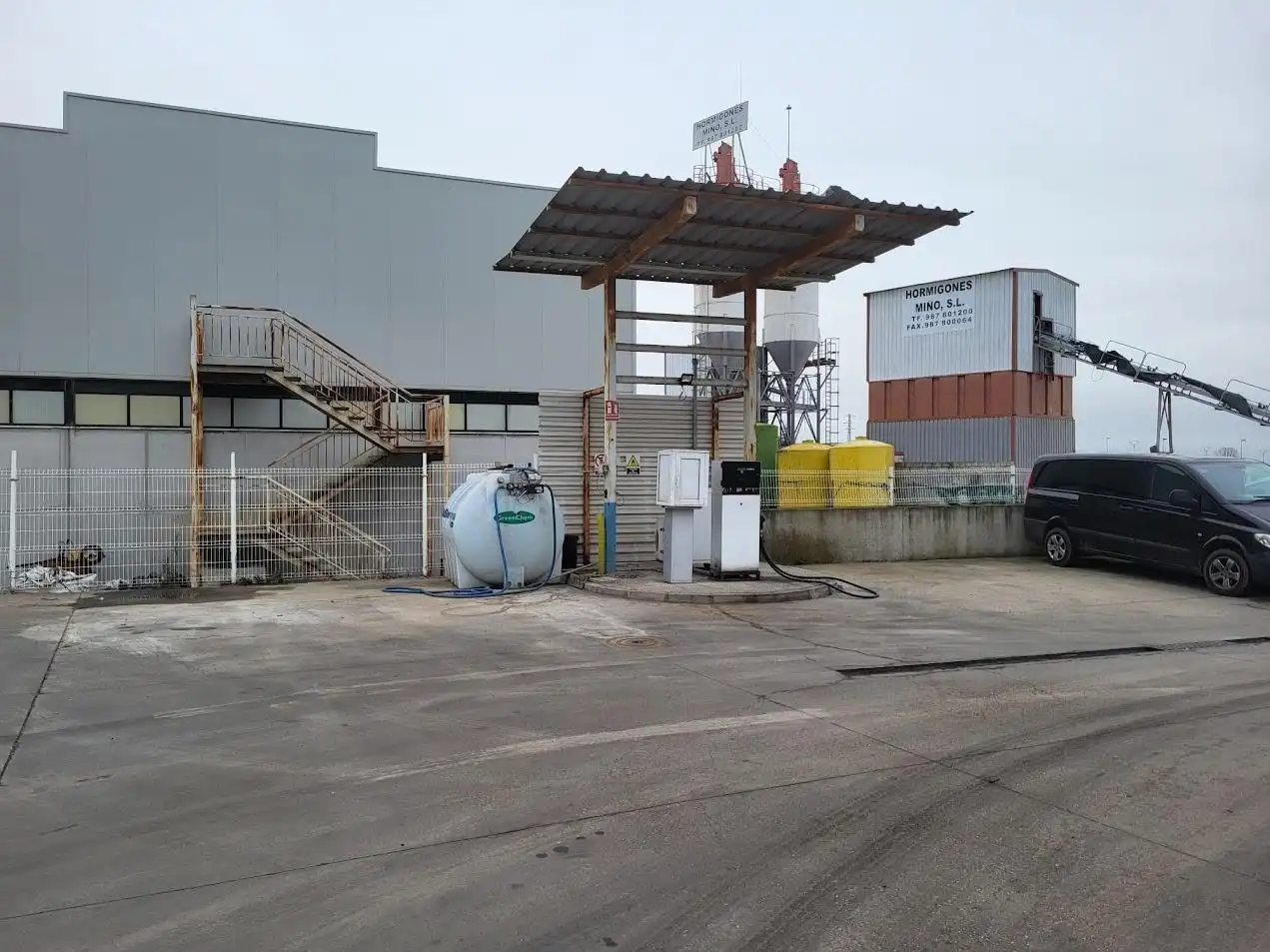 Nau industrial en venda a Trobajo del Camino