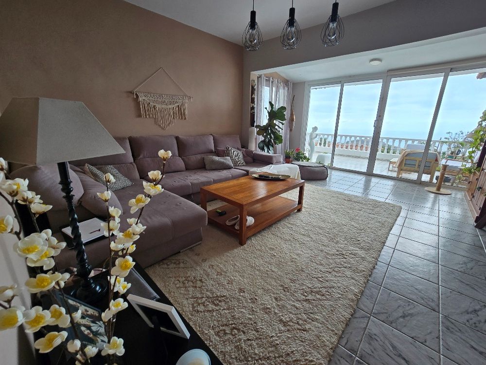 Living room of House or chalet for sale in La Orotava  with Private garden, Terrace and Storage room