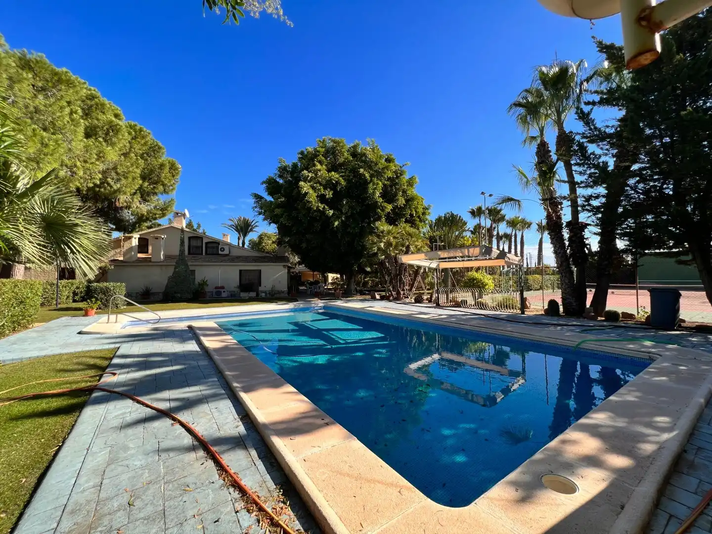 Villa con piscina in vendita a Perleta - Maitino