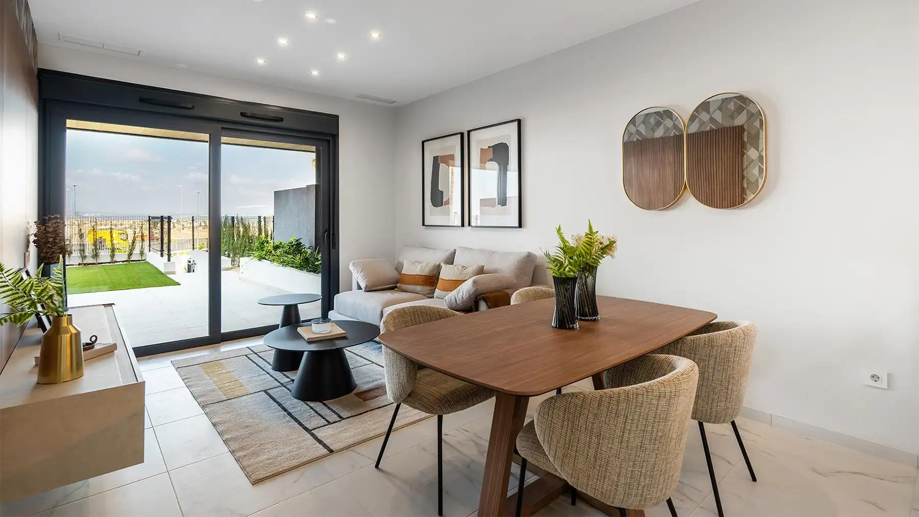 Apartment with pool for sale in Zona Carrefour - Urbanizaciones, imagen 6