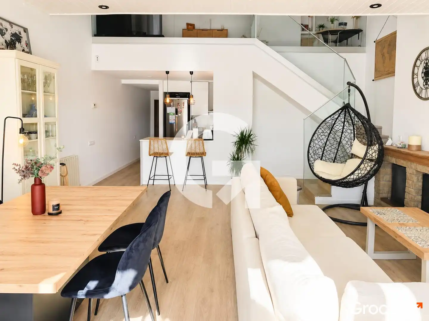 Wohnzimmer von Dachboden zum Verkauf in Vilanova i la Geltrú mit Klimaanlage, Heizung und Terrasse