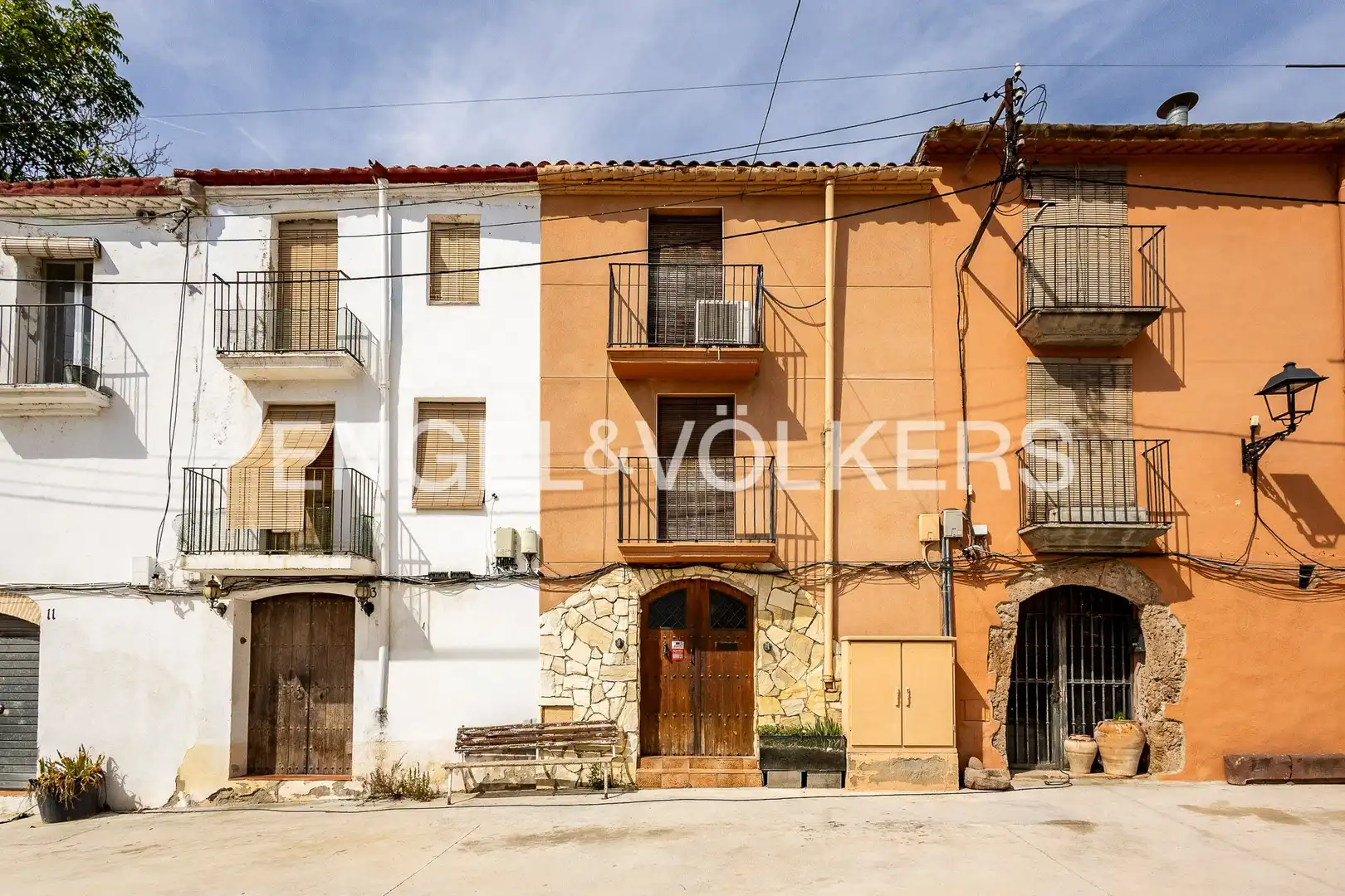 Adosado con piscina en venta en Sant Esteve Sesrovires