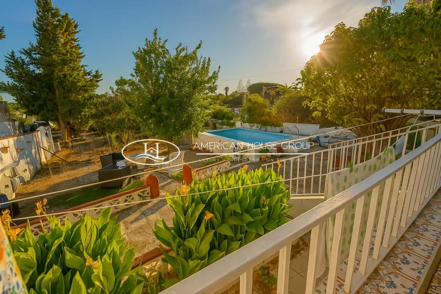Jardí de Casa o xalet en venda en Chiclana de la Frontera amb Aire condicionat, Jardí privat i Terrassa