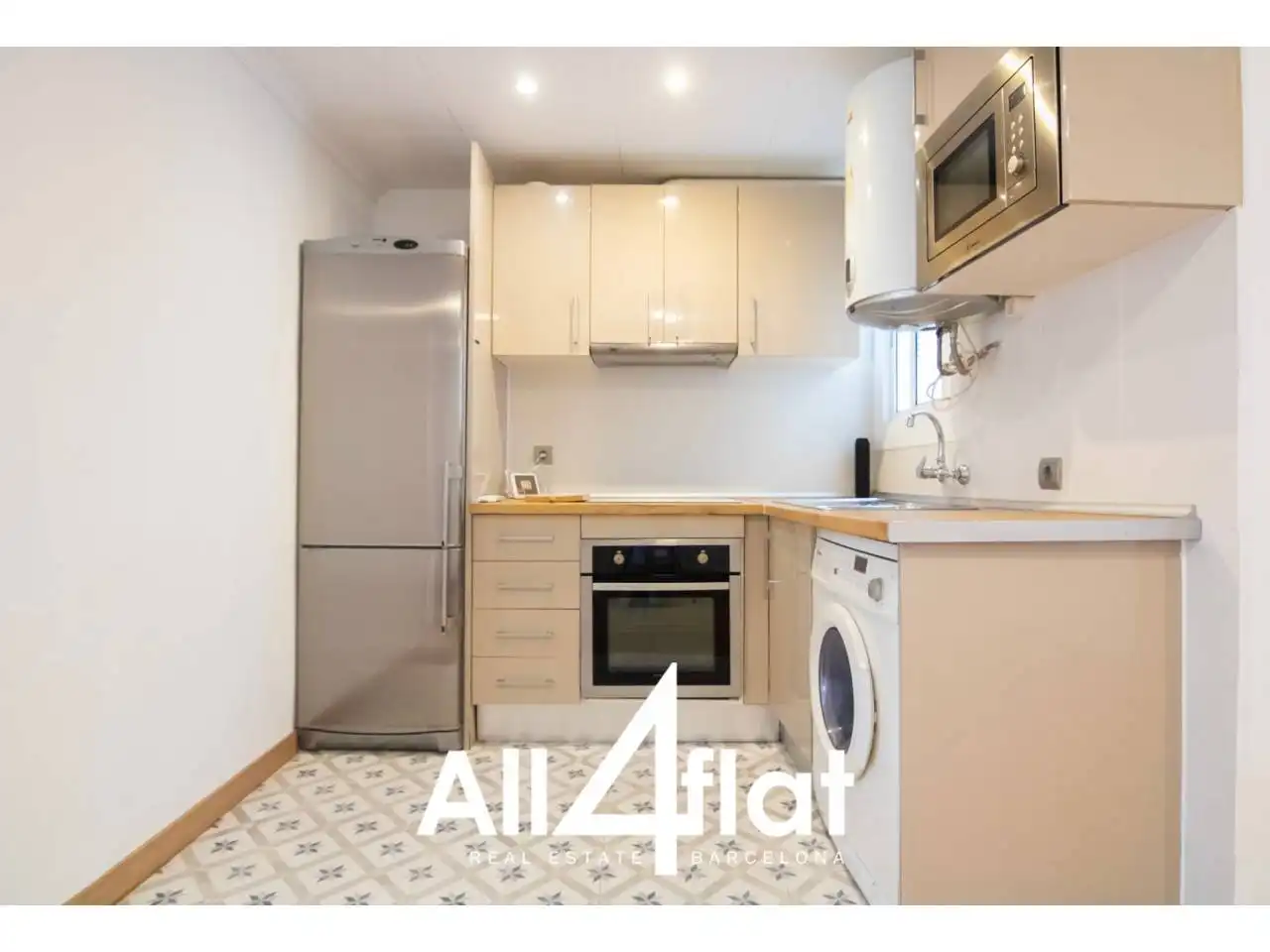 Wohnung zur Miete in Calle Rafael Campalans, La Torrassa