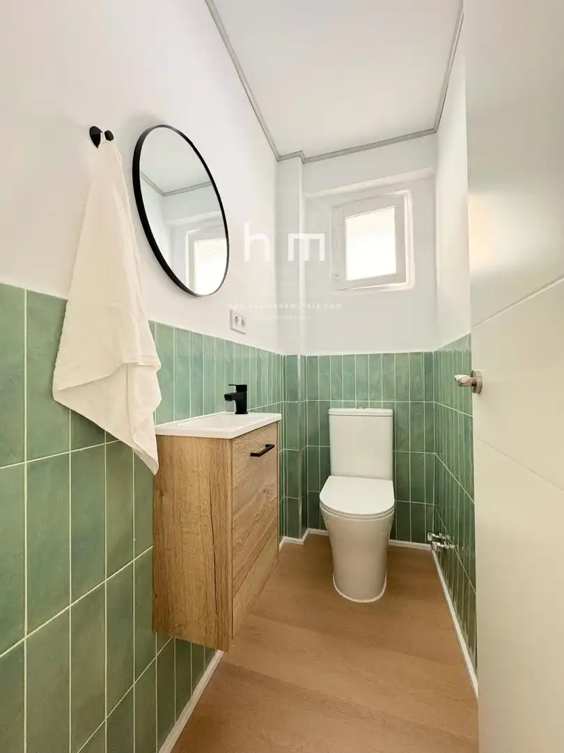 Baño de Piso en venta en Alcantarilla con Aire acondicionado y Terraza