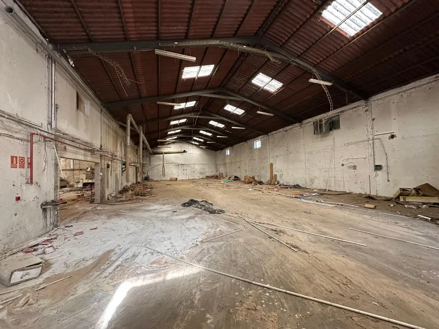 Nau industrial en venda en Villalbilla de Burgos